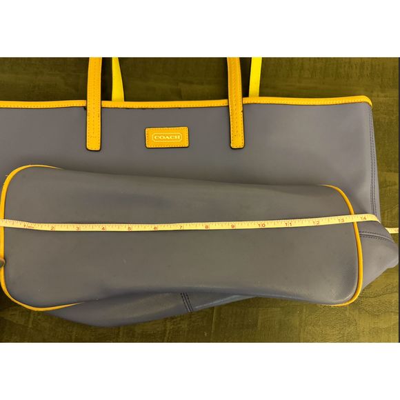 Coach Park Metro Leather Tote Bag - Picture 14 of 16